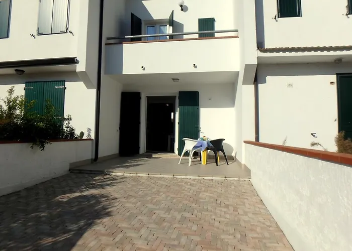 Дом отдыха Demi Лидо-ди-Помпоза